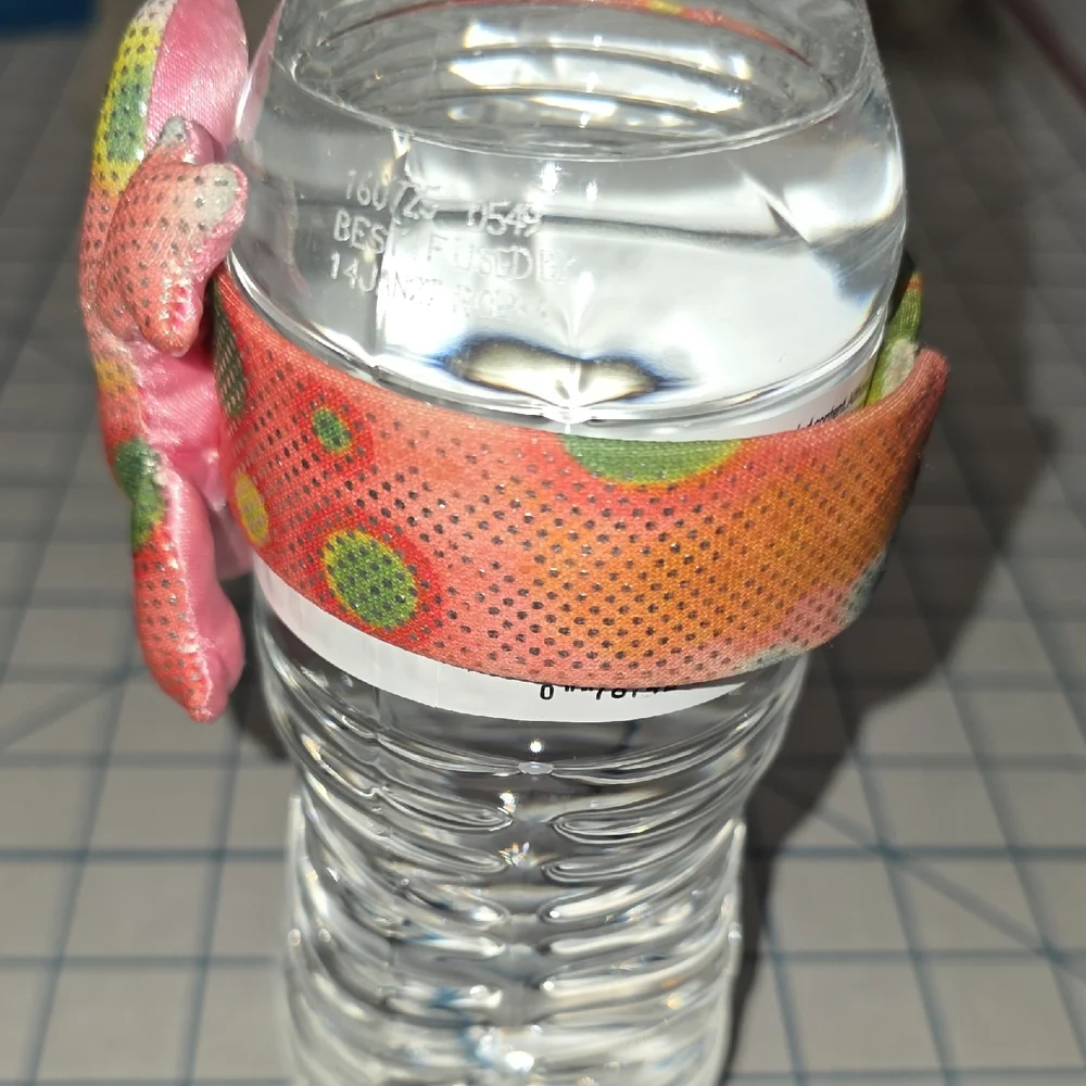 Sparkly Gecko Slap Bracelet 2010 Pink Green Yellow Silver, Poof Slinky Preloved‎